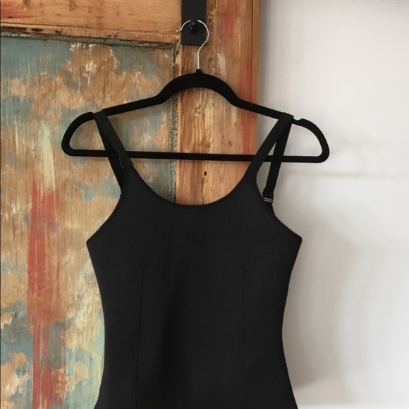 Black body shape corset - Picture 2 of 4